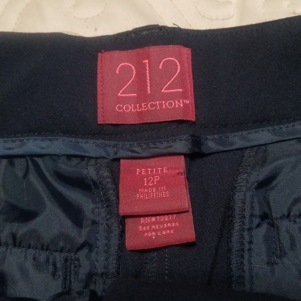 212 Collection Capris - Picture 5 of 6
